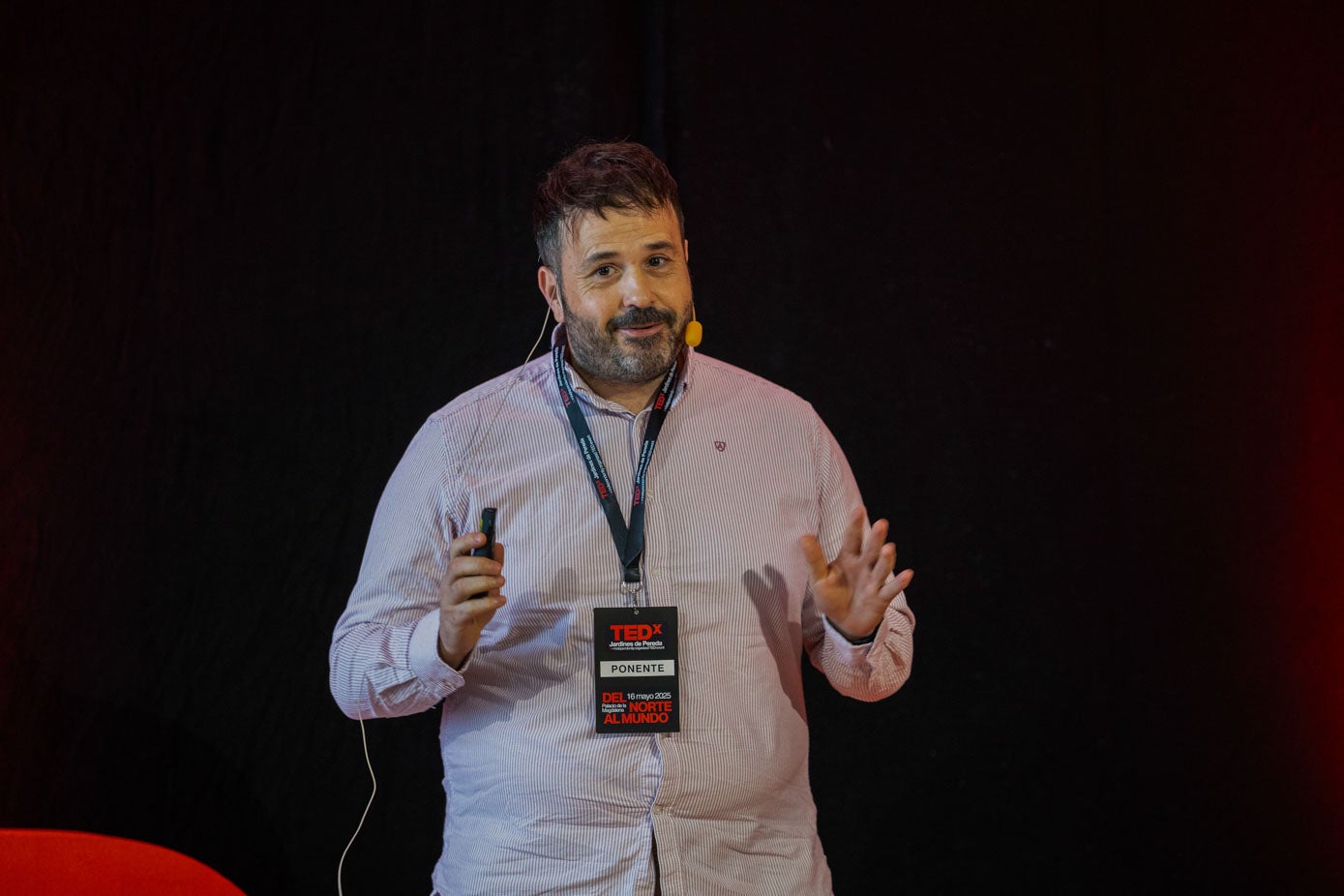 El chef cántabro, Nacho Solana, en el escenario.