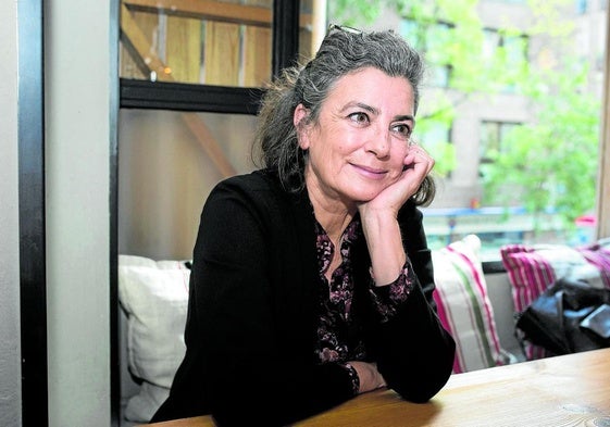 La escritora asturiana Ángeles Caso es también historiadora y traductora y autora de guiones de cine, biografías y ensayos.