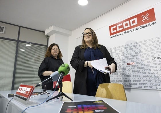 Mantecón (derecha) y García, momentos antes de la rueda de prensa de este lunes.