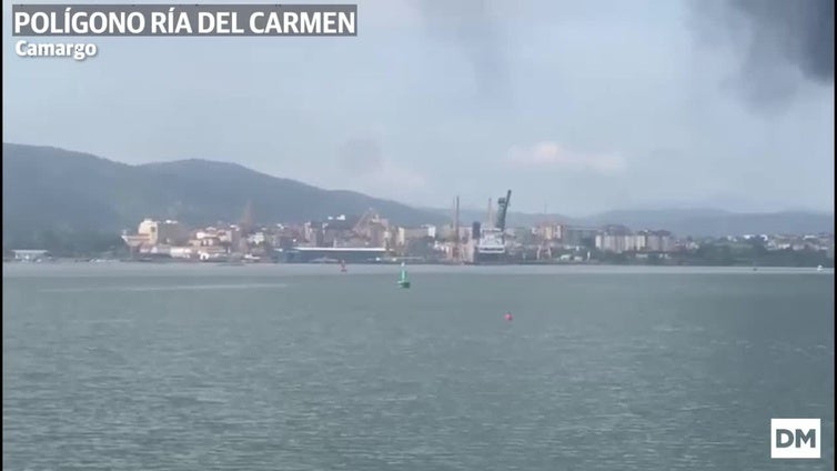 Incendio en el polígono Ría del Carmen