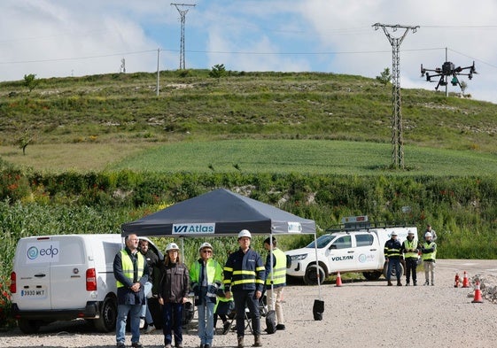 Drones que analizan el estado de la red de EDP, en la provincia de Burgos.