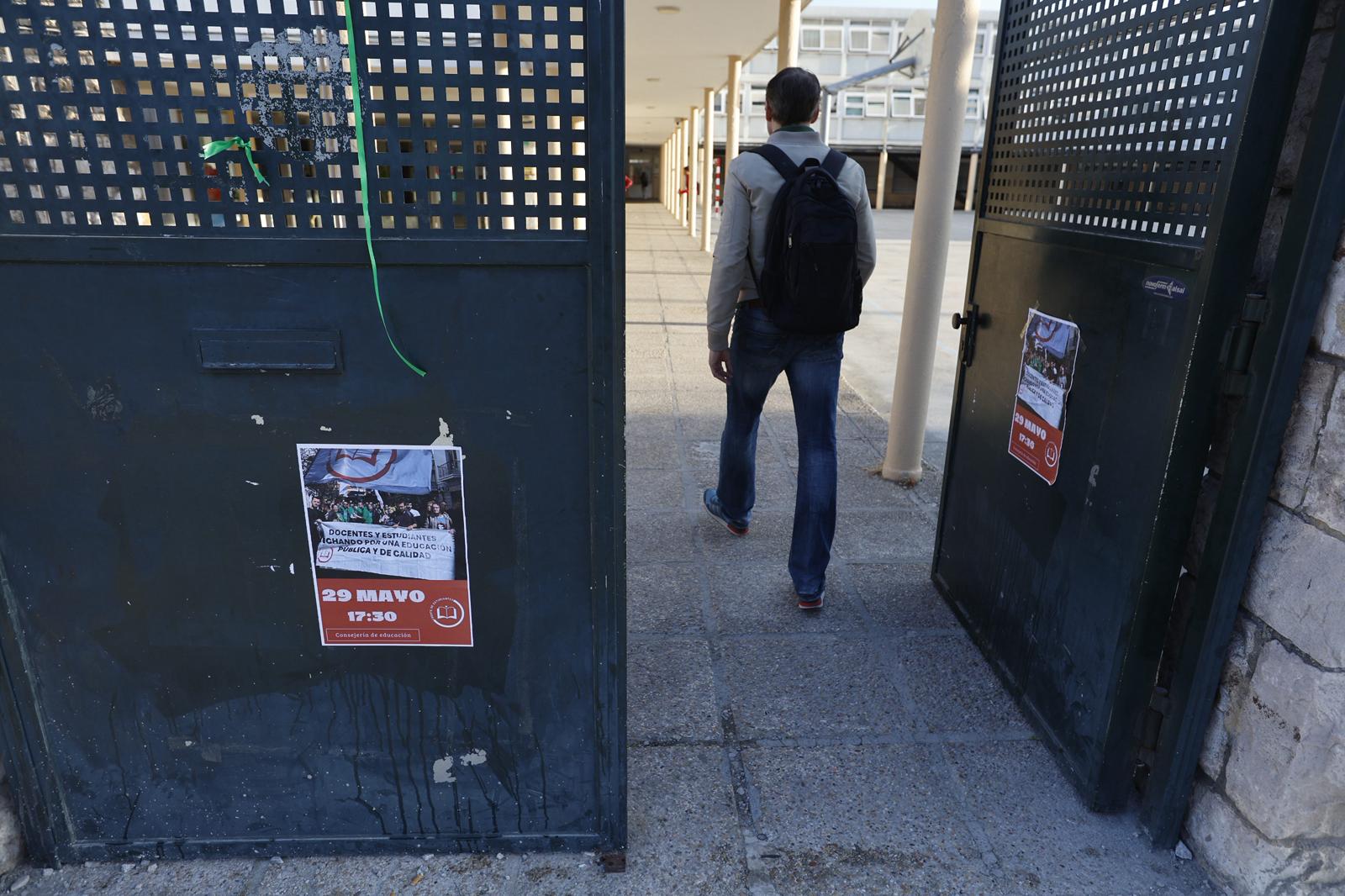 Los sindicatos cifran el seguimiento en el 52,3%.