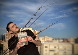 Antonio Garber, autor de la obra premiada en Santander.