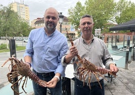 Miguel Ángel Cuartas y Cristian Peramato muestran dos excelentes ejemplares recién salidos del vivero.