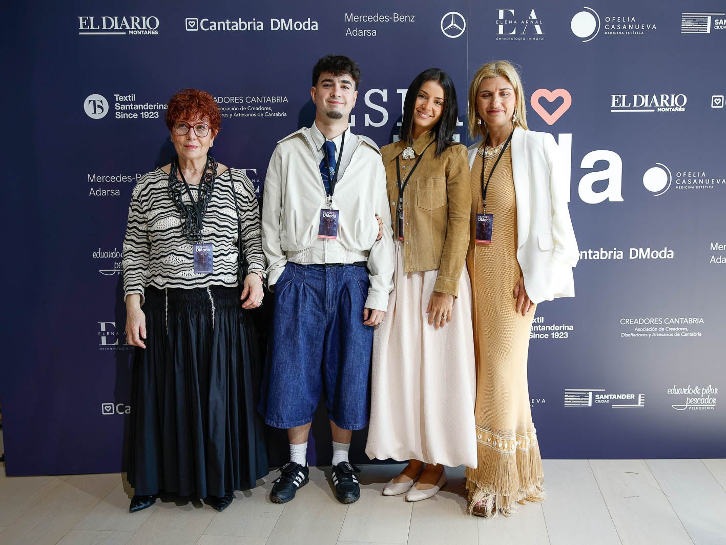Isabel González, Alai Madrúa, Lara Domínguez y Gema López.