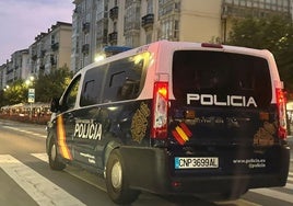 La mujer puso la denuncia en la Jefatura Superior de Policía de Cantabria.