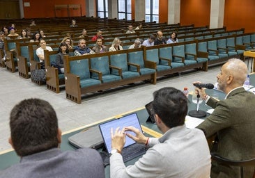 El consejero de Educación, Sergio Silva, ha presidido el Comité de directores de Primaria y Secundaria.