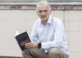 Francisco García, con su primer libro editado por Tantín.