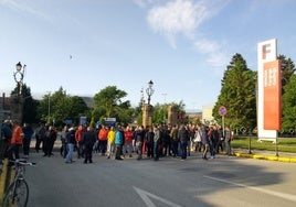 Trabajadores concentrados este miércoles en los accesos a Reinosa Forgings & Castings.