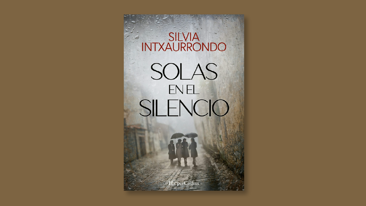 'Solas en el silencio'