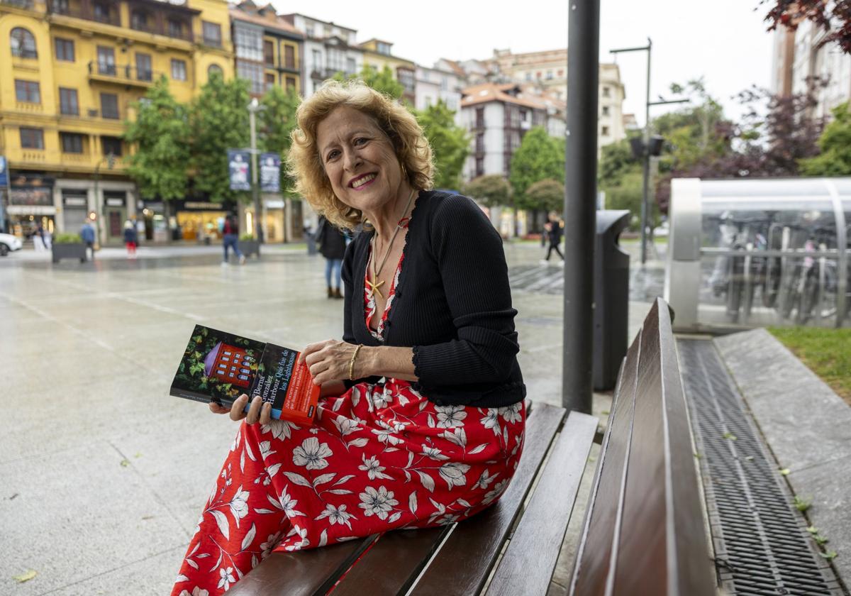 «La literatura también debe servir para saber de dónde venimos como sociedad»