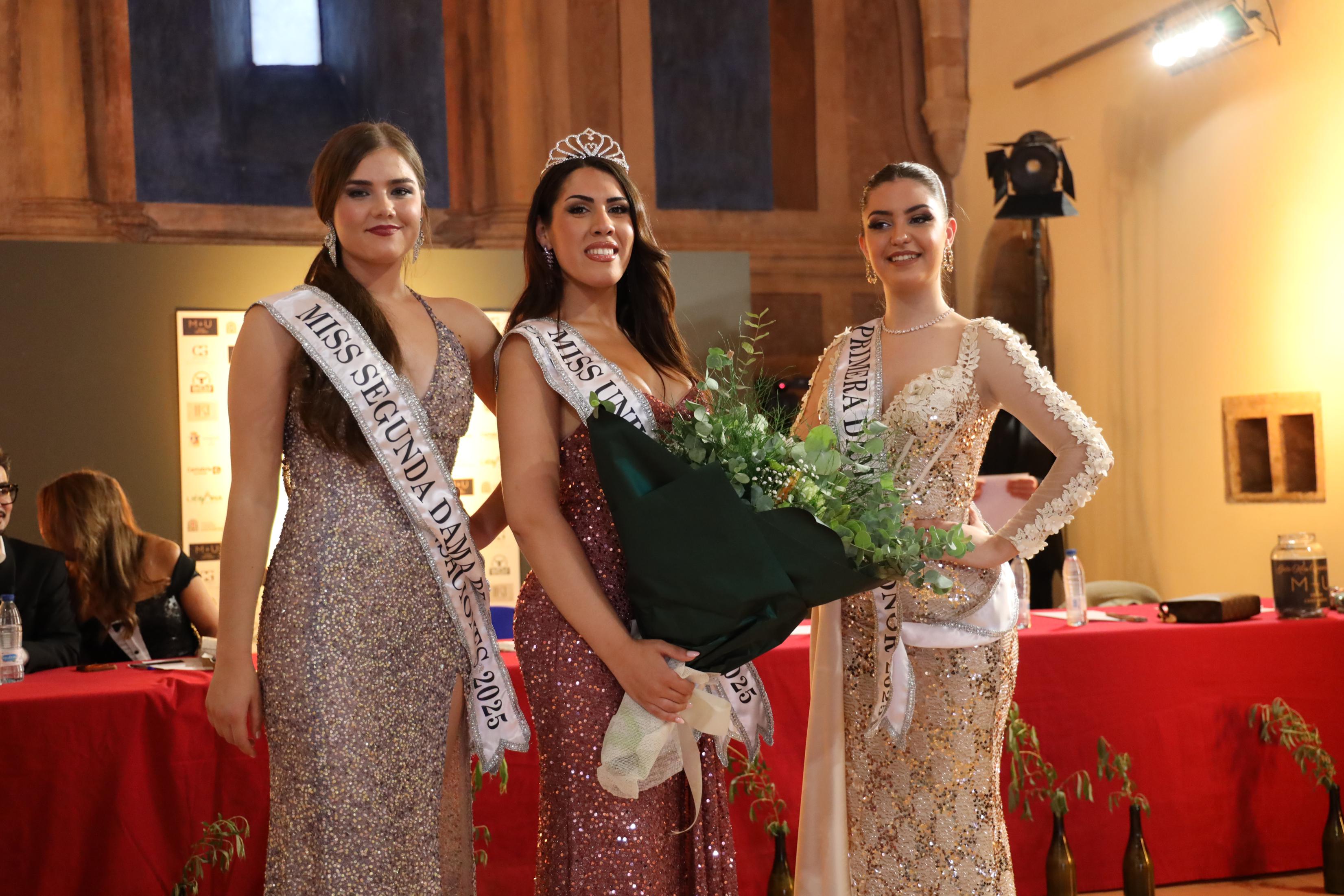 De izquierda a derecha, Larisa Visovan, Lucia Aguilera y Andrea Marues