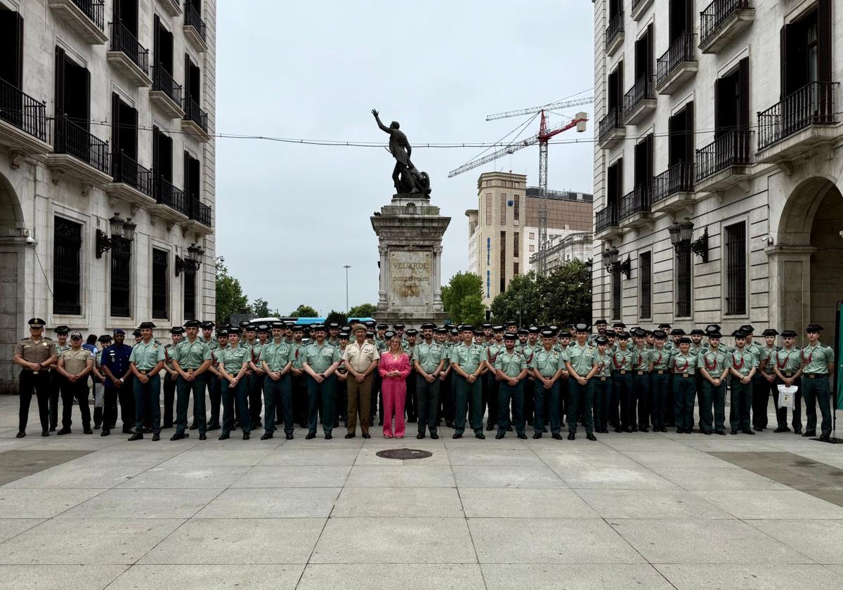 65 alféreces cadetes de la Guardia Civil realizan una semana de formación en Cantabria