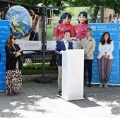 La Alameda de Oviedo acoge una muestra sobre los niños que crecen separados de sus hermanos