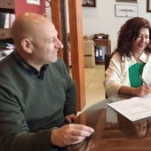 Encuentro entre el alcalde, Javier Incera, y Sonia Cruz, presidenta de la Red Nacional de Turismo Marinero.