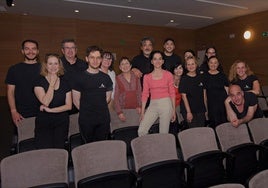 Profesores, alumnos del curso y miembros de la Asociación Lupus.
