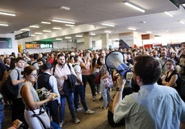 Imagen de la estación de Chamartín a primera hora de la tarde.