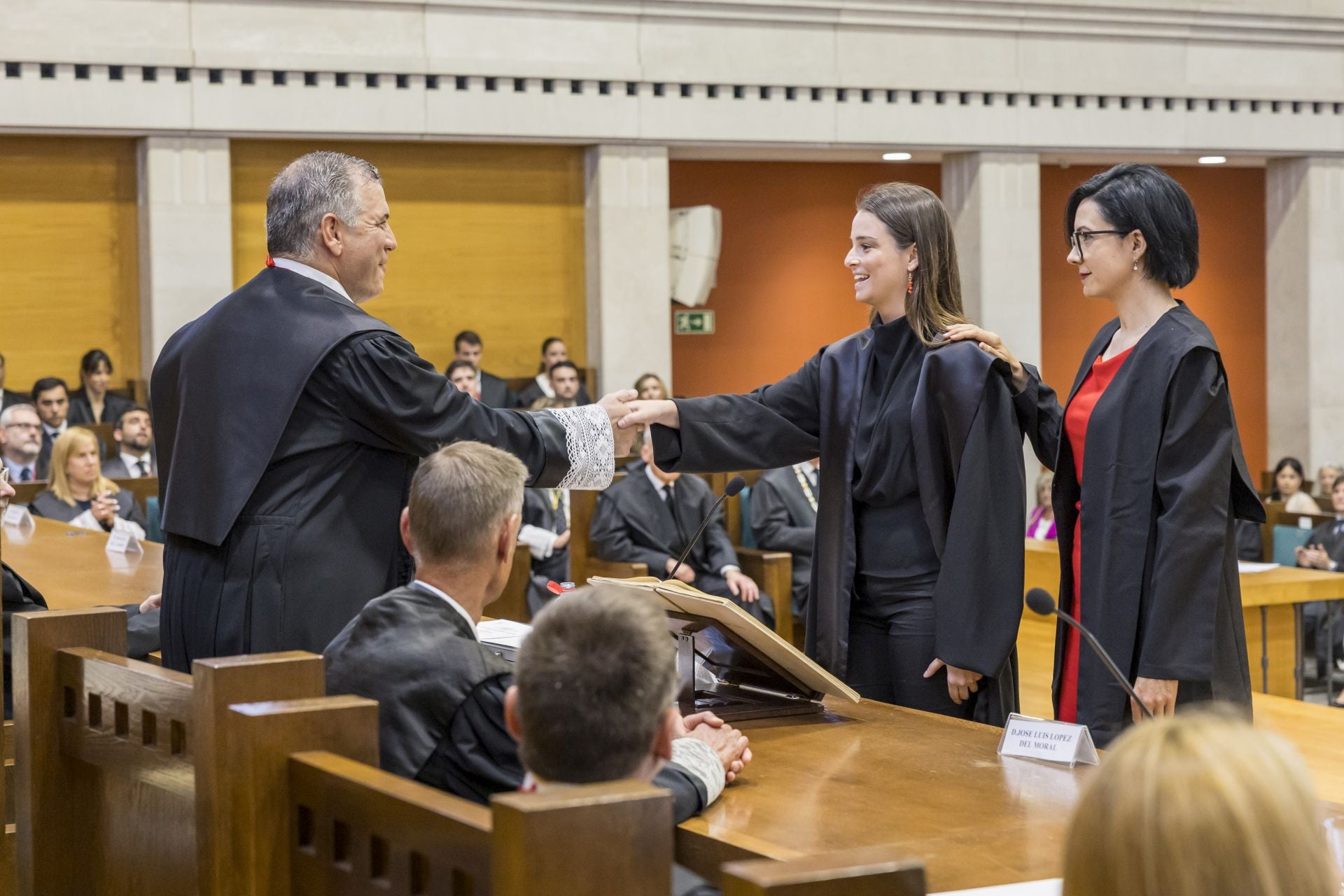 Lucía Morán fue amadrinada por Rebeca Cubillas.
