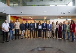 Entrega del distintivo a Hierros y Metales Tirso.