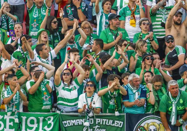 La afición verdiblanca, siempre fiel.