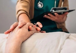 Derecho a Morir Dignamente pide que el Testamento Vital pueda registrarse en los centros de salud
