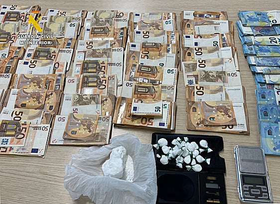 Detenido por distribuir cocaína en un bar y un salón de juego en Castro Urdiales