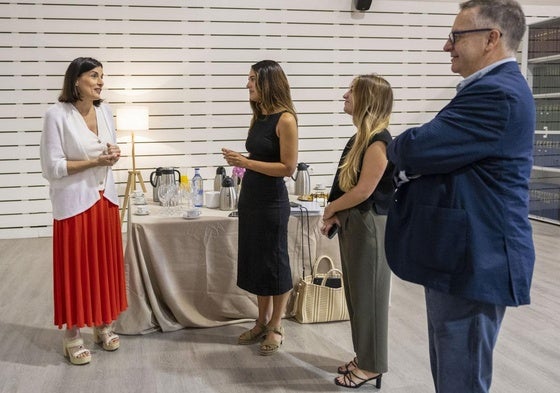Gema Igual, Ángela Casado, Candela Gordovil e Iñigo Noriega.