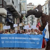 Protesta en Santander contra el «pésimo» estado de limpieza e higiene de la ciudad