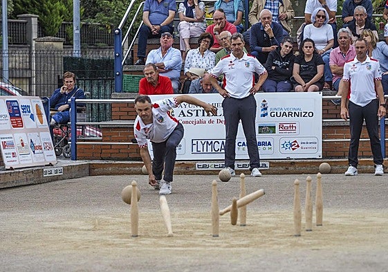 Andros se llevó la victoria de la bolera de Muslera.