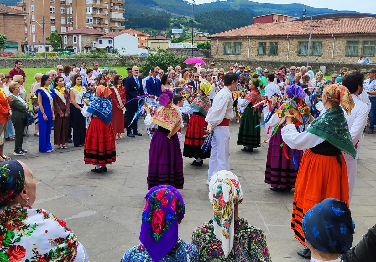 Los Corrales sí pudo celebrar su Baile al Santo en la mañana del Día Grande de San Juan
