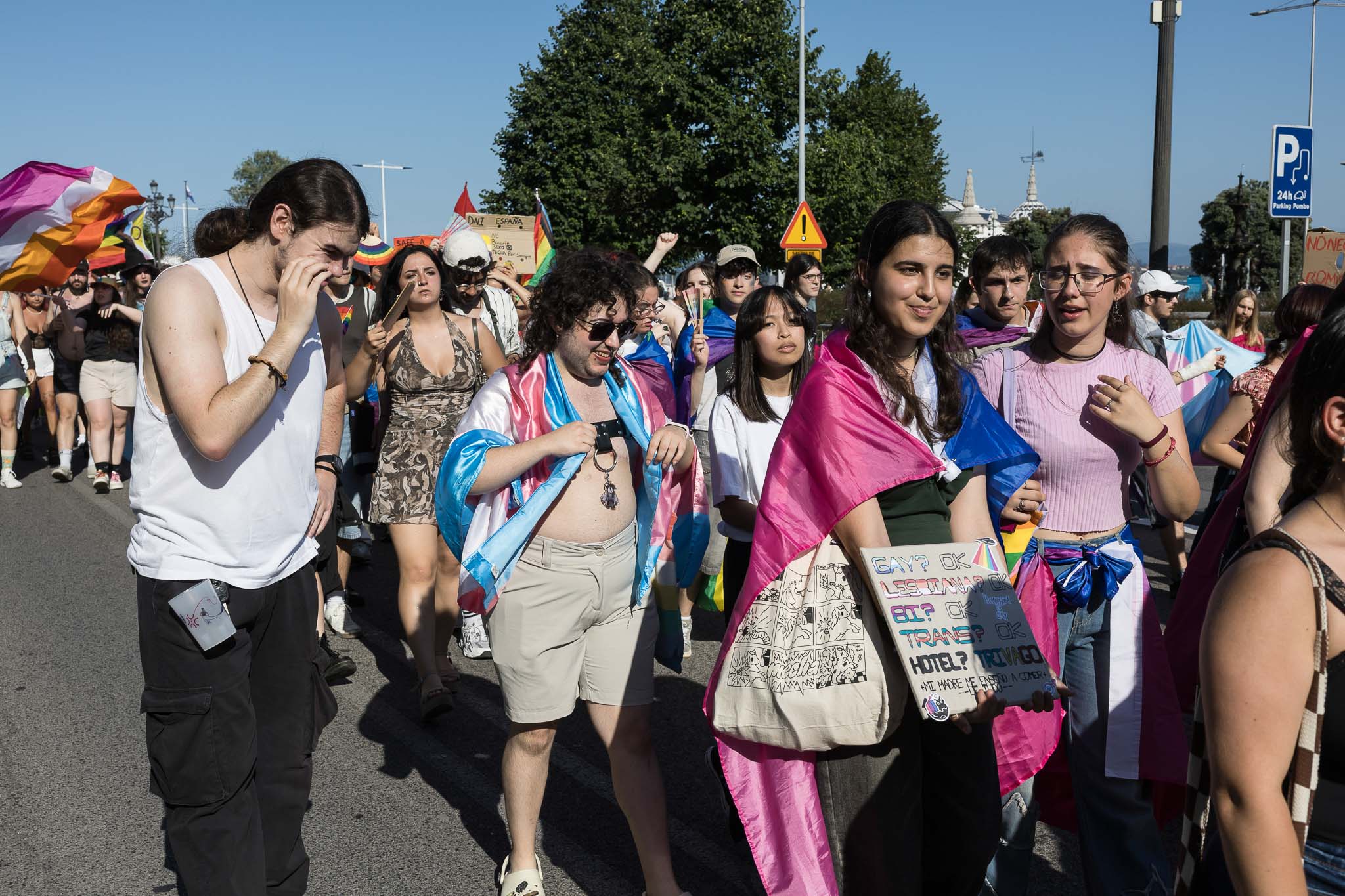 La bandera arcoíris ondea Santander
