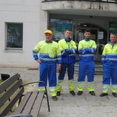 Trabajadores del servicio de limpieza de Noja.