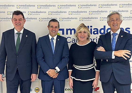 Junta directiva del colegio de mediadores.