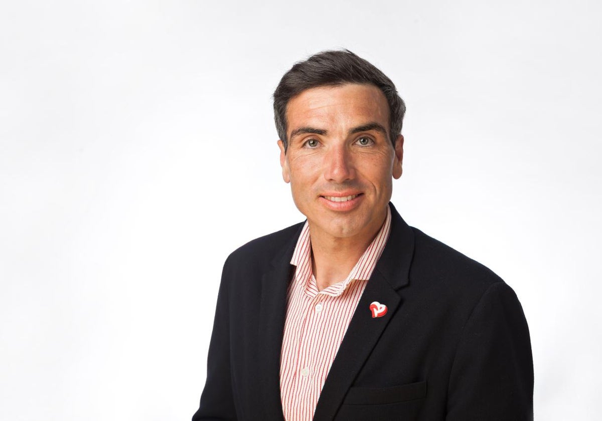 Portavoz regionalista en Arnuero, David Colina.