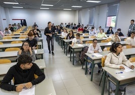 Al examen ordinario se presentaron más de 3.000 estudiantes.