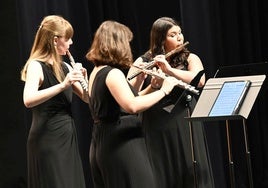 La Sala Argenta programa serenatas, tríos y un recital para cinco flautas.