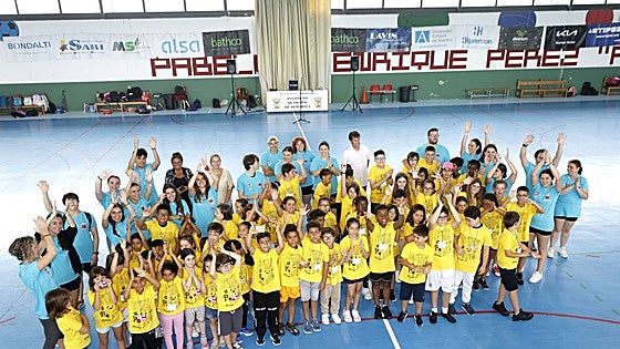 El Campamento Urbano de la Fundación Amigó en Torrelavega arranca con 150 niños inscritos