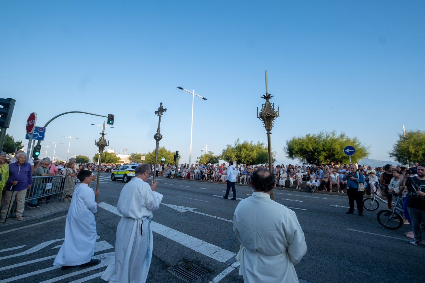 La procesión, a su llegada al Paseo Marítimo de Santander