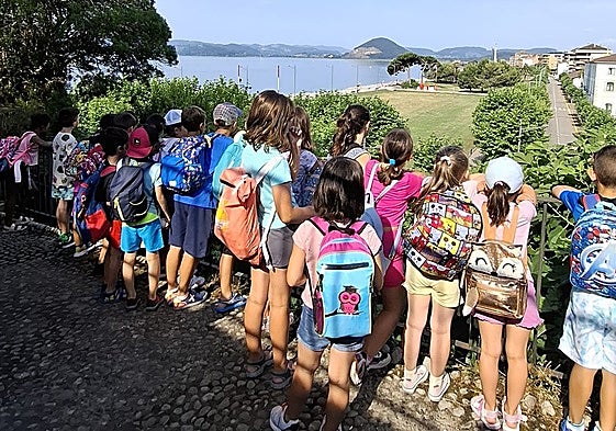 Servicio de ludoteca municipal.