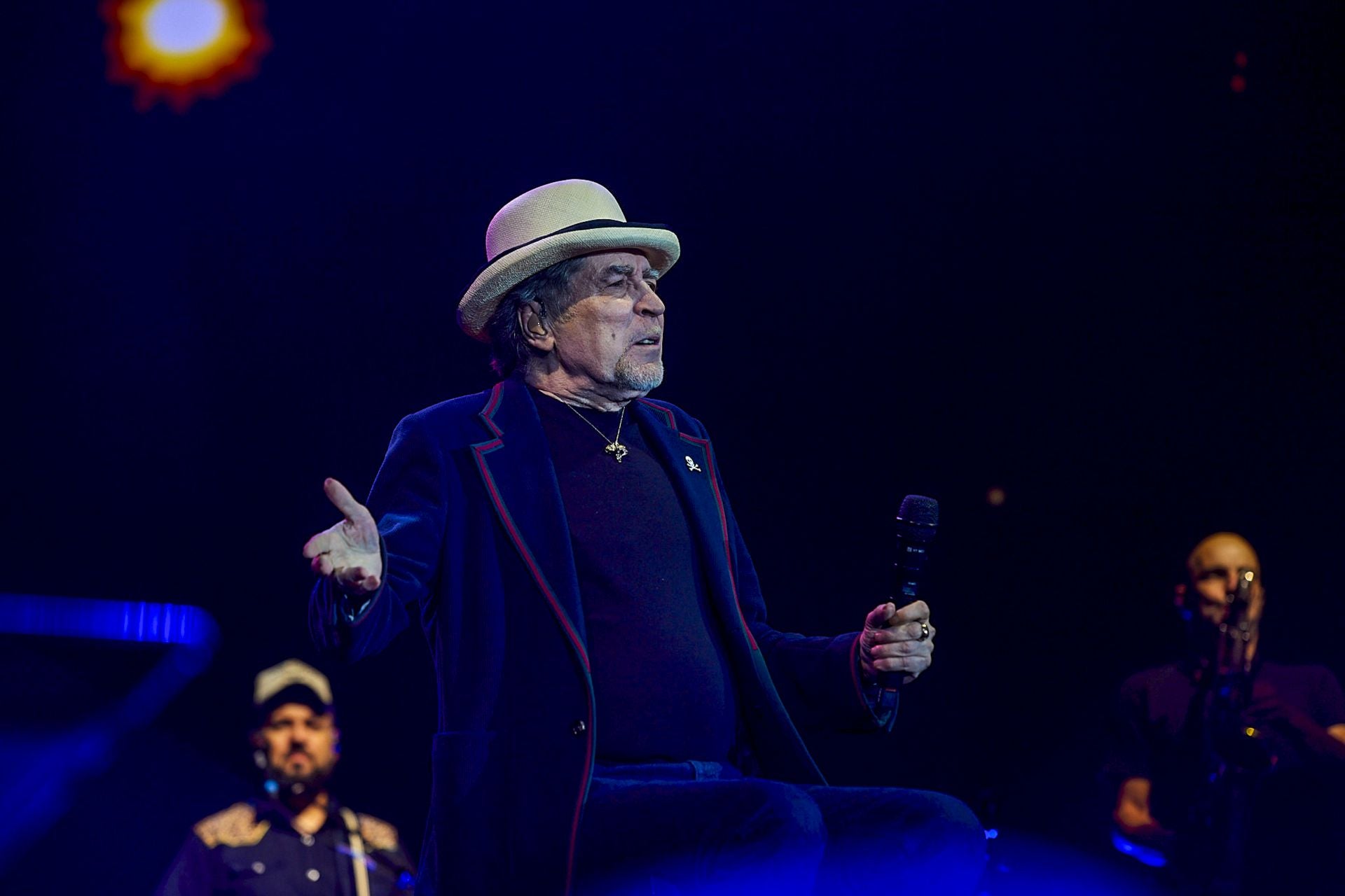 Sabina hara un alto de un mes en su gira de despedida, tras este concierto en Santander.