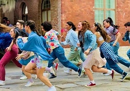 Fotograma de la comedia musical.