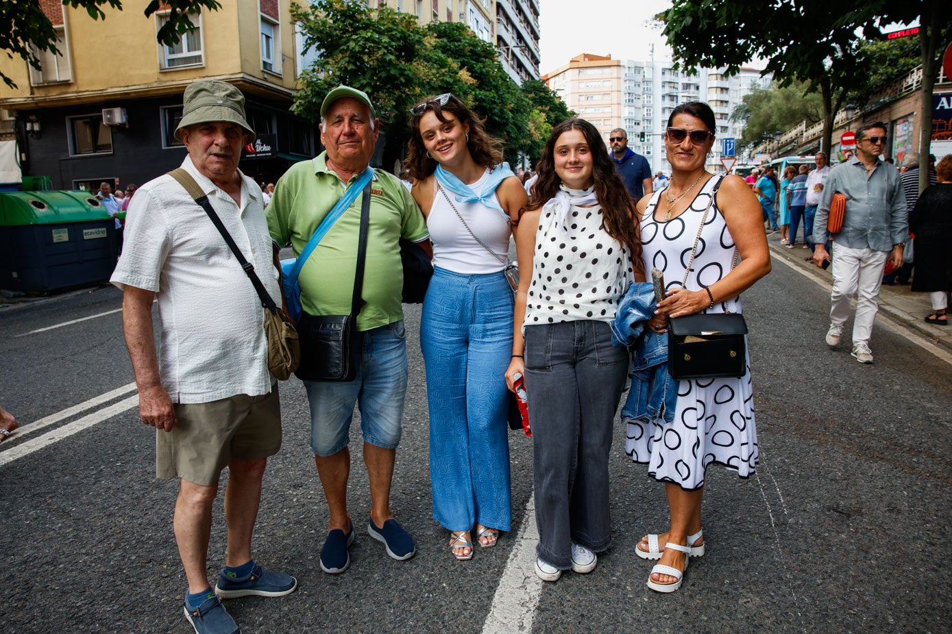 Jesús Merino, Fernando García, Alba Berrio, Elena Berrio y Maria Isabel Berrio.