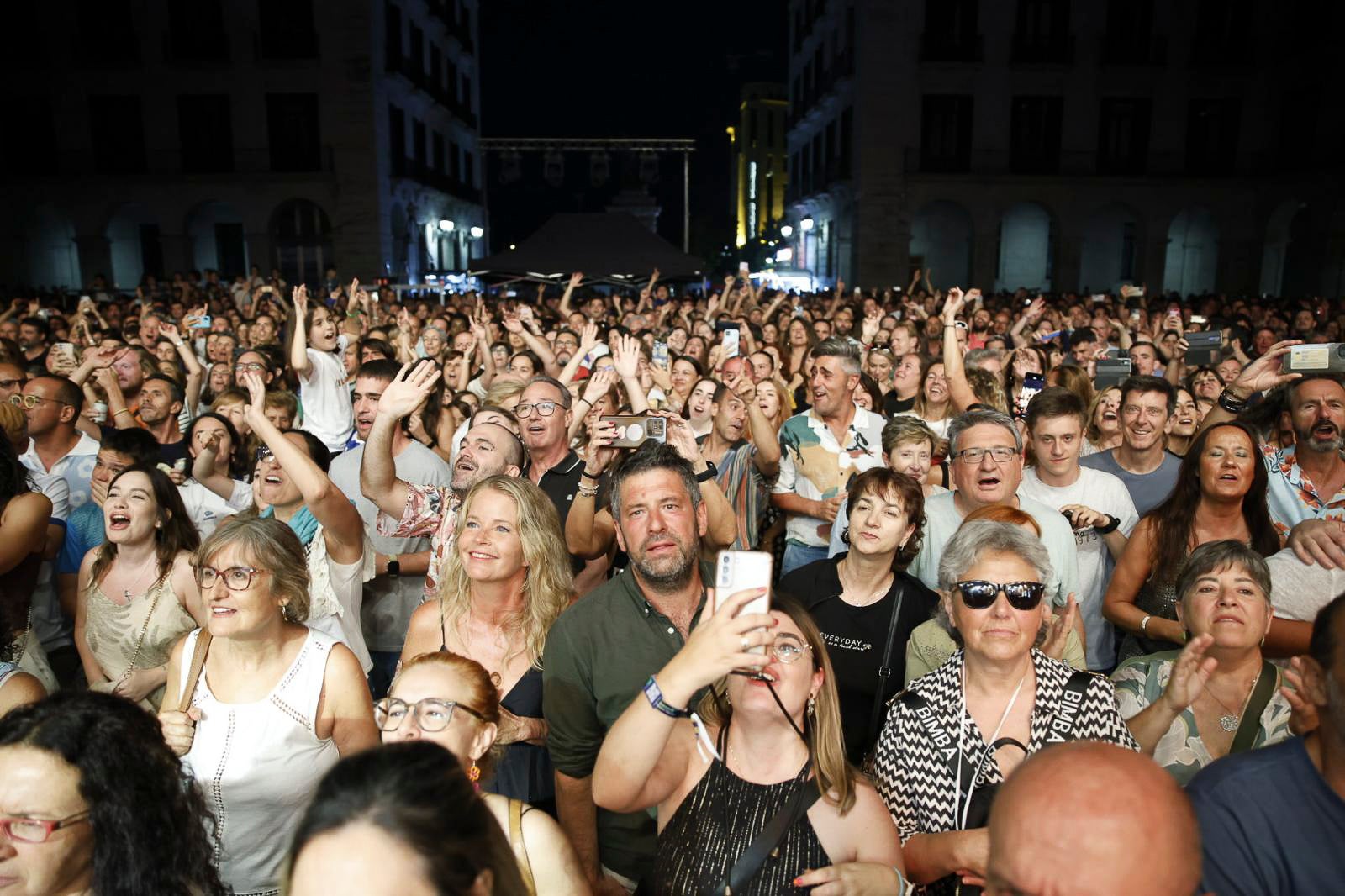 Ambiente de La Porticada este martes por la noche.