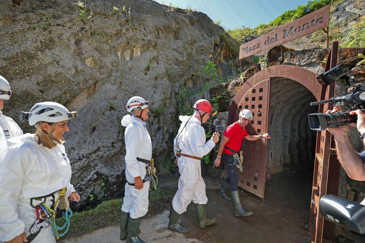 La mejora en los accesos es una de las actuaciones acometidas por el Ejecutivo en los últimos años.