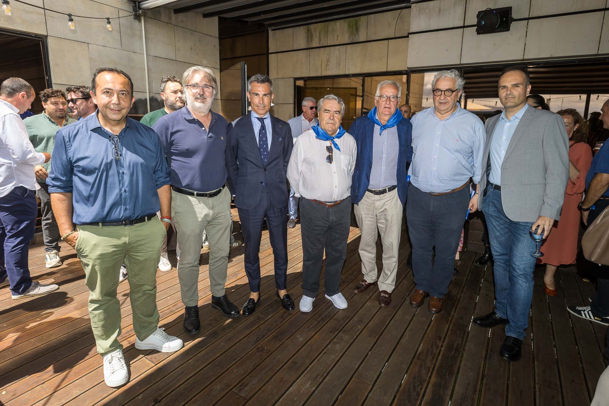 Carlos Fernández, Manuel Moxo, Víctor Bustillo, Víctor Bustillo, Nicolás Campollo, Javier Hernández de Sande y Fernando Collantes.