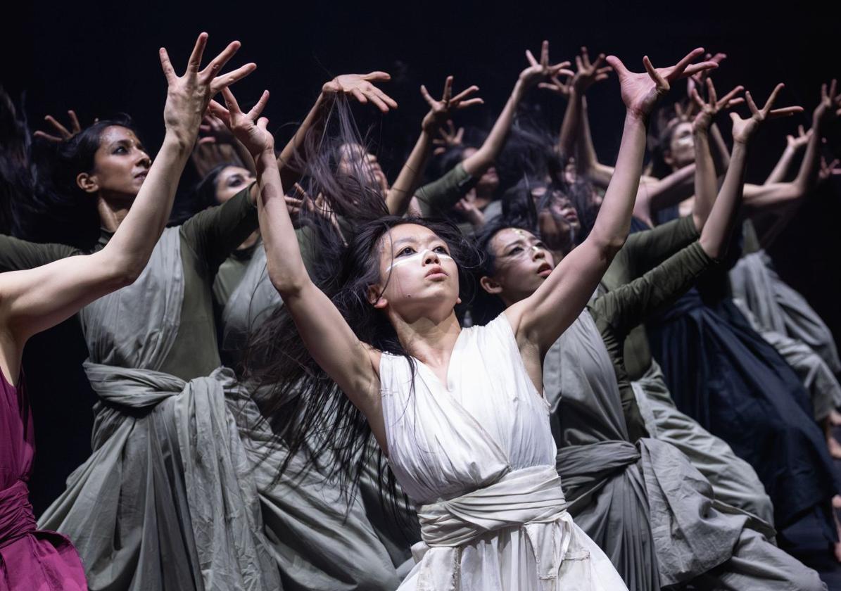 Akram Khan Company afrontará el estreno en España de 'Thikra'.
