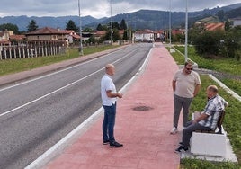El alcalde, Julio Arranz, el concejal de Seguridad, Alfredo Casanova, y el de Obras, José Manuel Martínez.