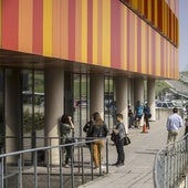Entrada del Edificio Salia, en el Parque Científico y Tecnológico, en Santander.