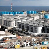 Central nuclear de Fukushima, con los tanques que albergan el agua contaminada que no se podía depurar hasta la fecha.