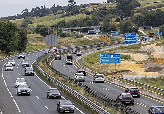 Los movimientos de tierra son algunos de los trabajos que se llevan a cabo a día de hoy en la A-67.